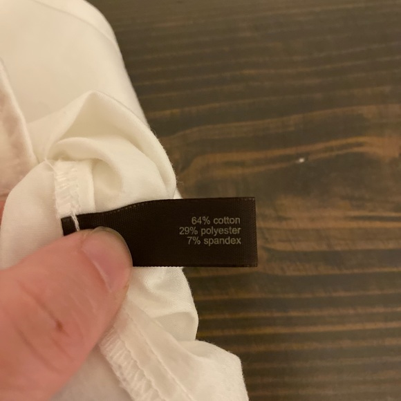 The Limited White Ruffle Front Blouse. Size XS - Picture 4 of 5